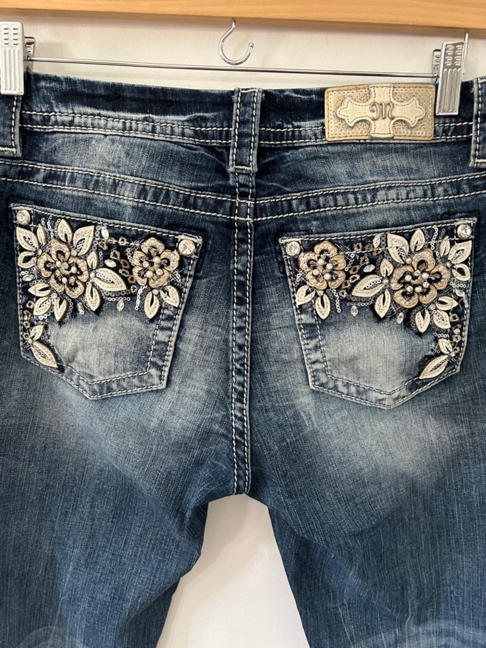 Miss Me Jeans Women’s 28 Embellished Floral Mid Rise Easy Ankle Skinny Y2K